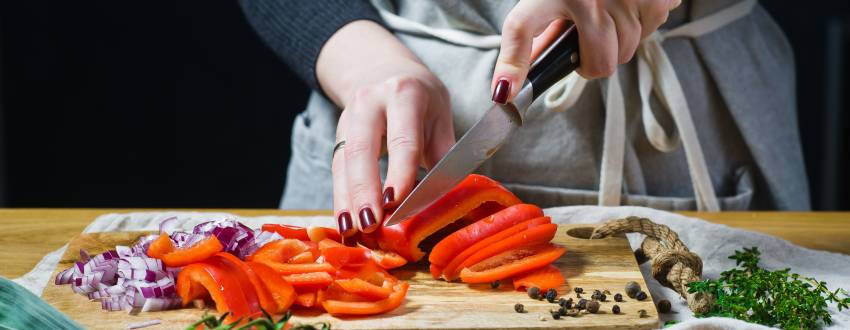 5 Mistakes You’re Making With Your Cutting Board