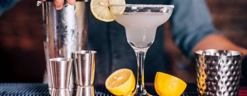 Summer Cocktails: The Ultimate Guide