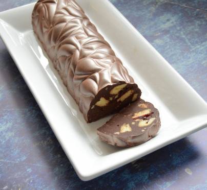 Chocolate Logs are a Surprisingly Easy Way to Impress