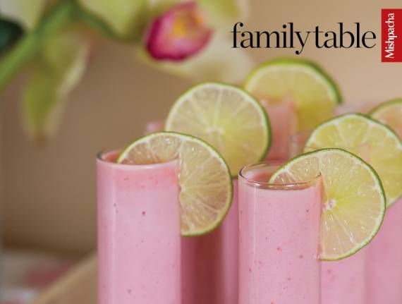 Pink Lemonade Smoothie