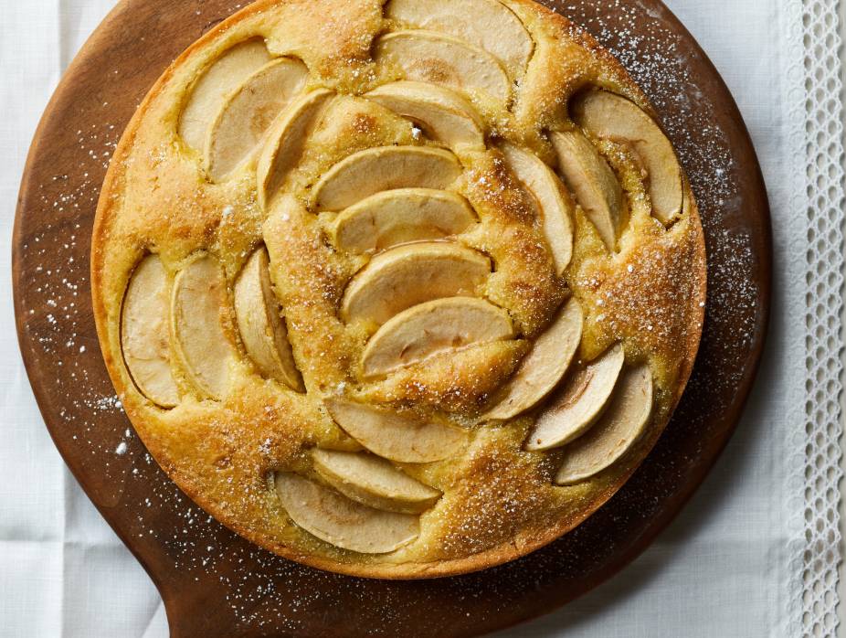 Apple and Olive Oil Cake