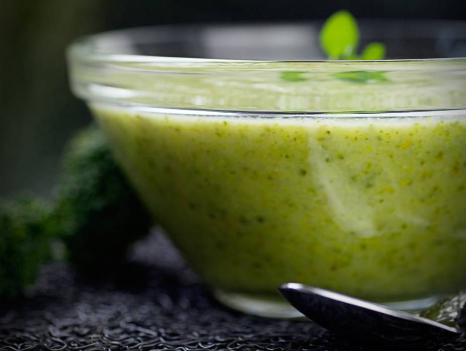 Crockpot Broccoli, Garlic, and Olive Oil Soup