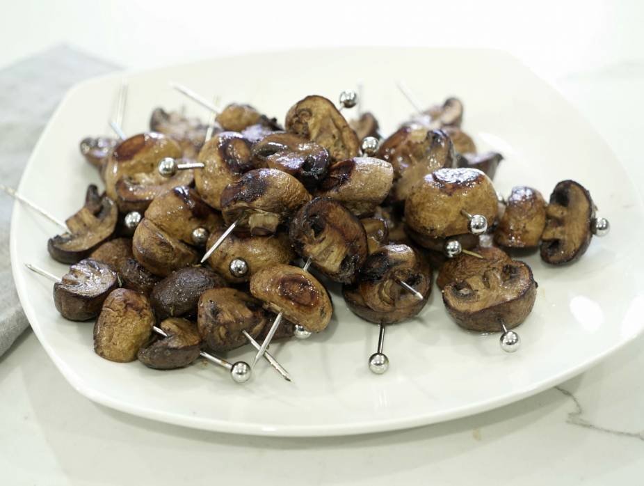Balsamic Mushrooms Mini Skewers