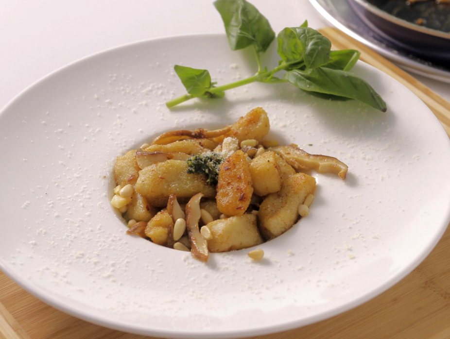 Homemade Gnocchi with Pesto and Mushrooms
