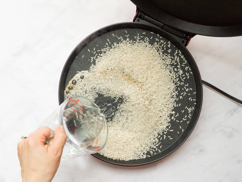 How to Cook Rice in the Betty Crocker
