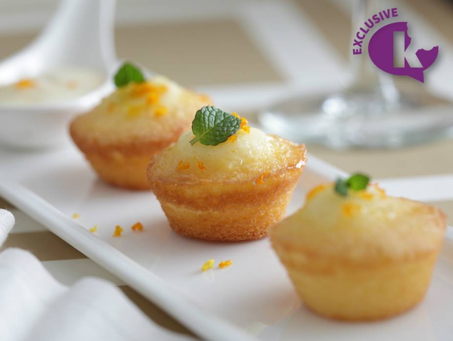 Seasons of a Pastry Chef: Olive Oil and Lemon Mini Cupcakes with Citrus Glaze