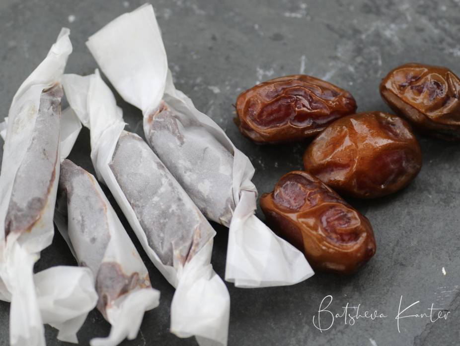 Date Syrup Caramels