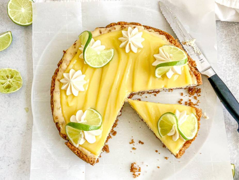One-Bowl Toasted Coconut Cheesecake with Key Lime Curd 