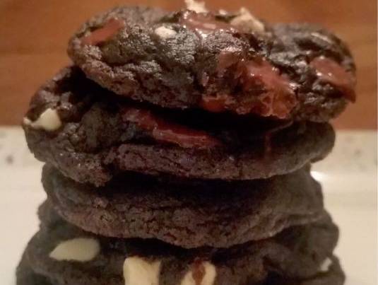 Triple Chocolate Flourless Pudding Cookies