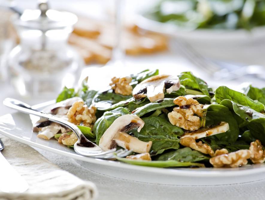 Spinach and Mushroom Salad