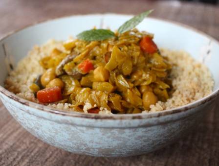 Cabbage and Vegetable Curry Stew