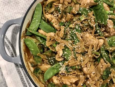 One-Pan Chicken Lo Mein with Broccoli and Peas
