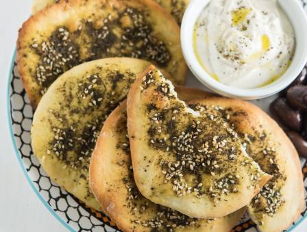 Middle Eastern Za'atar Bread (Manaeesh)