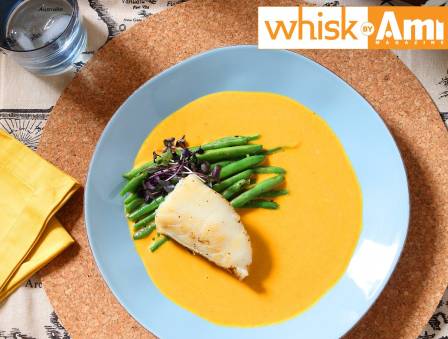 Sous-Vide Sea Bass in Carrot-Ginger Velouté Sauce with Sautéed String Beans