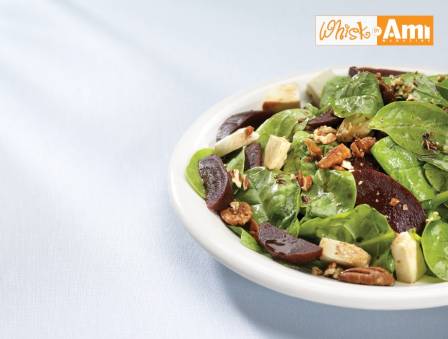 Spinach Salad with Beets and Pecans