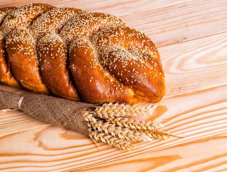 Deliciously Easy Whole Wheat Challah