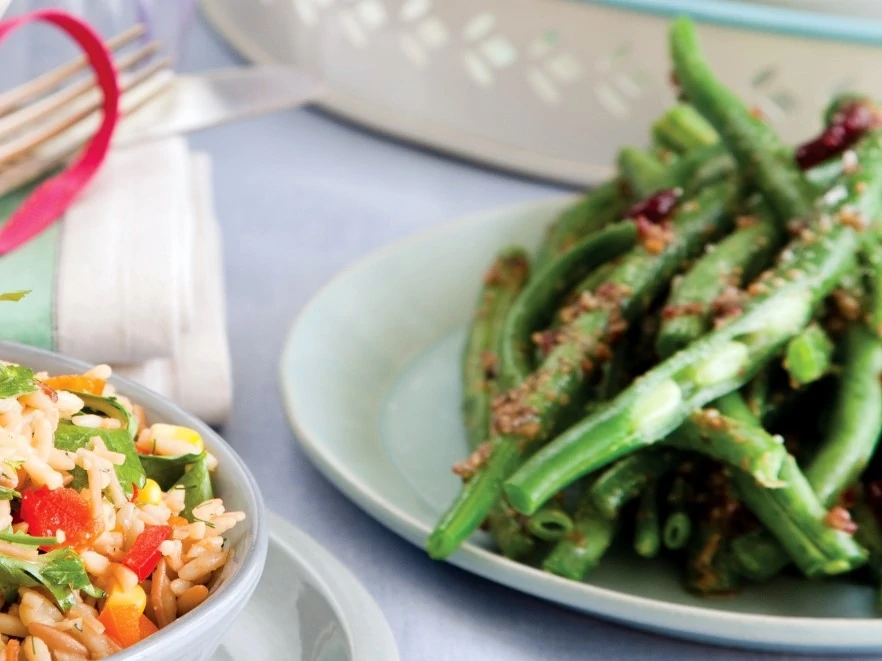 Green Beans with Cranberry Pesto