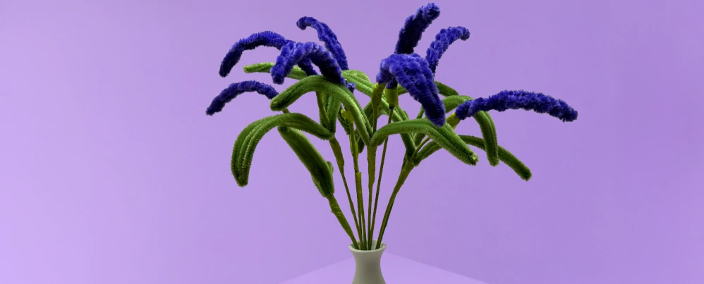How To Make The Prettiest Pipe Cleaner Flowers