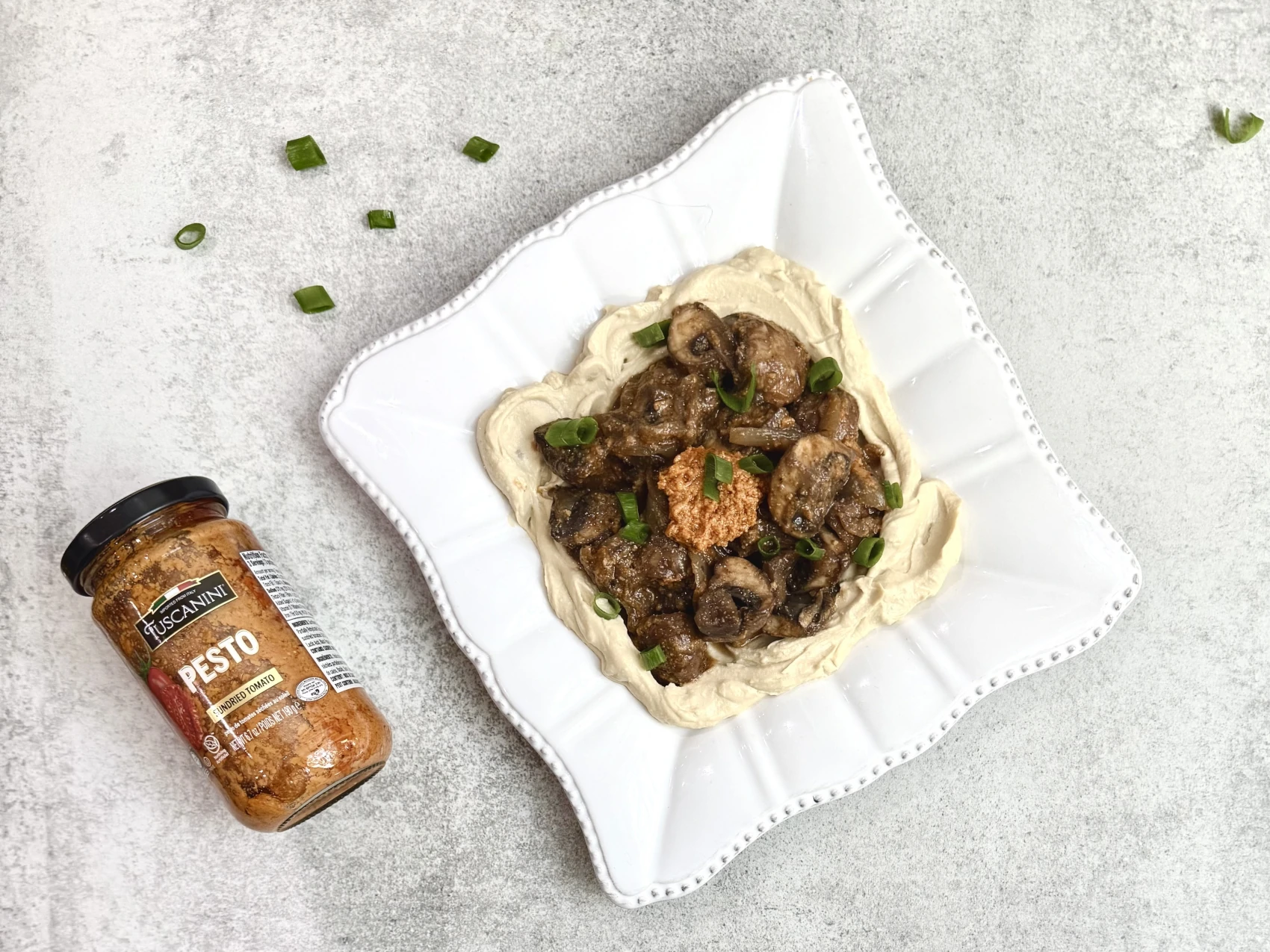 Hummus and Sauteed Mushrooms with Sun-Dried Tomato Pesto