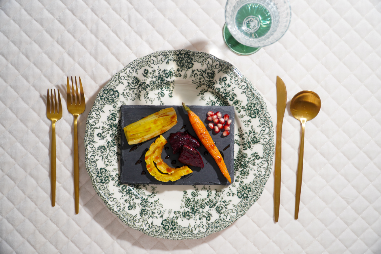 How to Make a Sweet and Stunning Mini Simanim Board