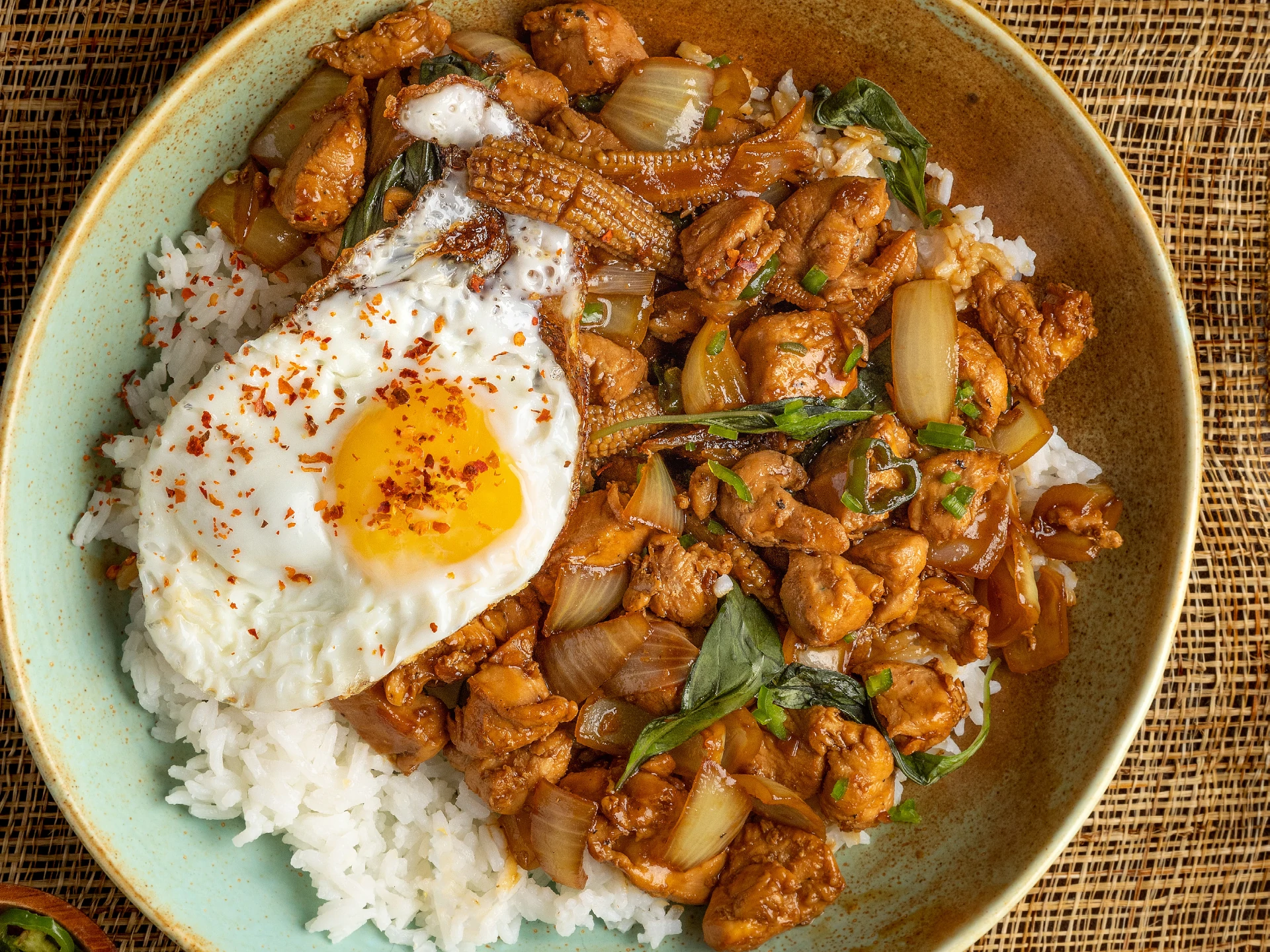 Phad Kapao (Thai Stir Fry)