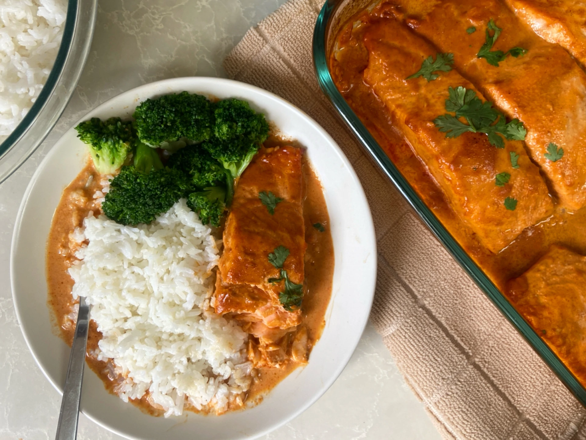 Baked Salmon in Red Curry Sauce with Rice and Broccoli
