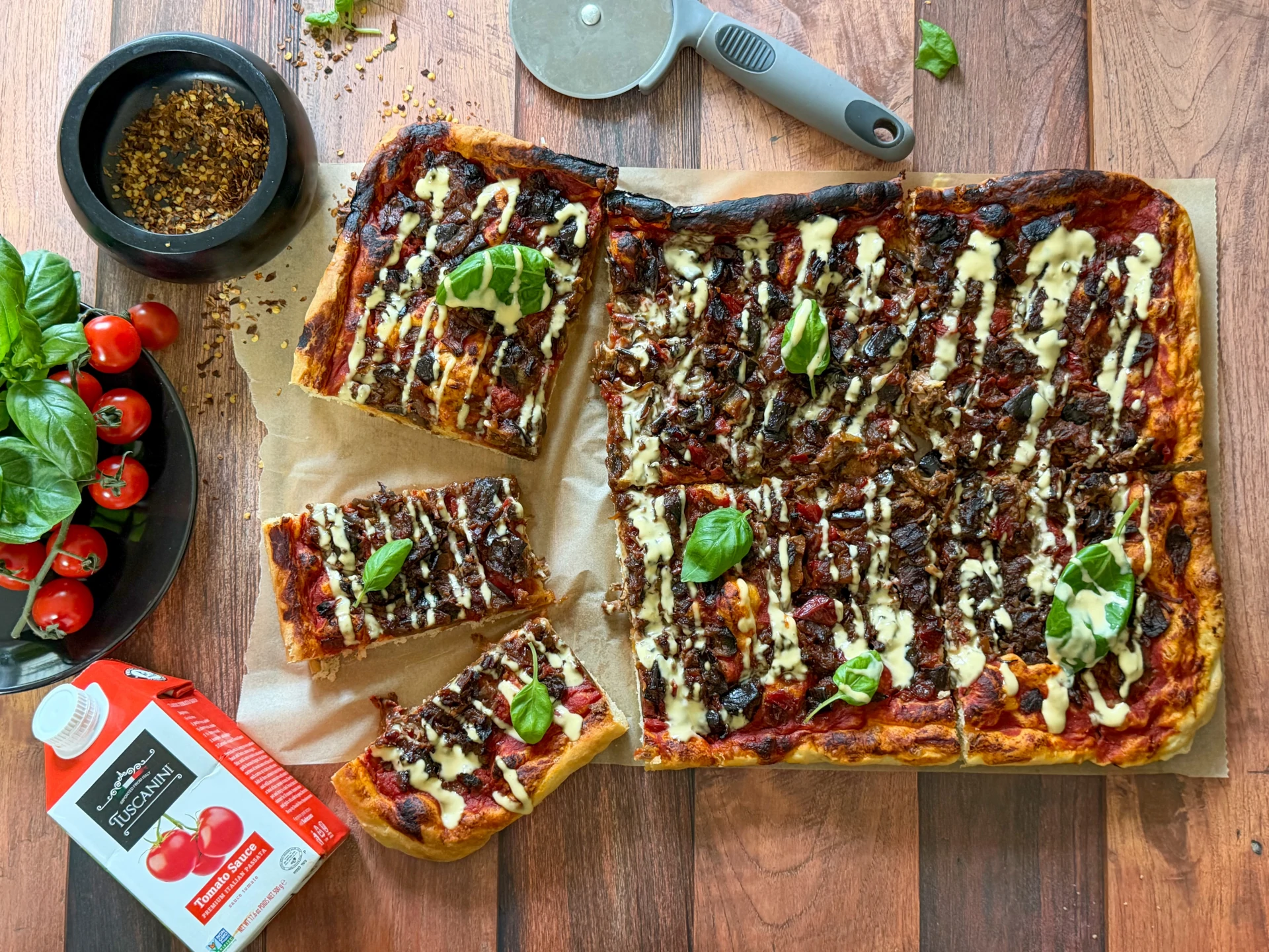 Eggplant-Meat Sheet Pan Pizza