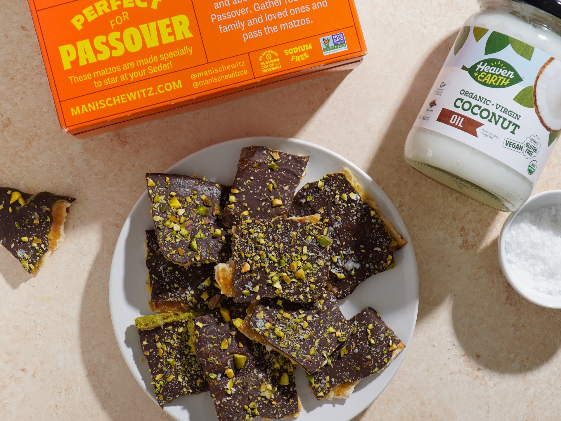 Dubai Chocolate Matzo Crack