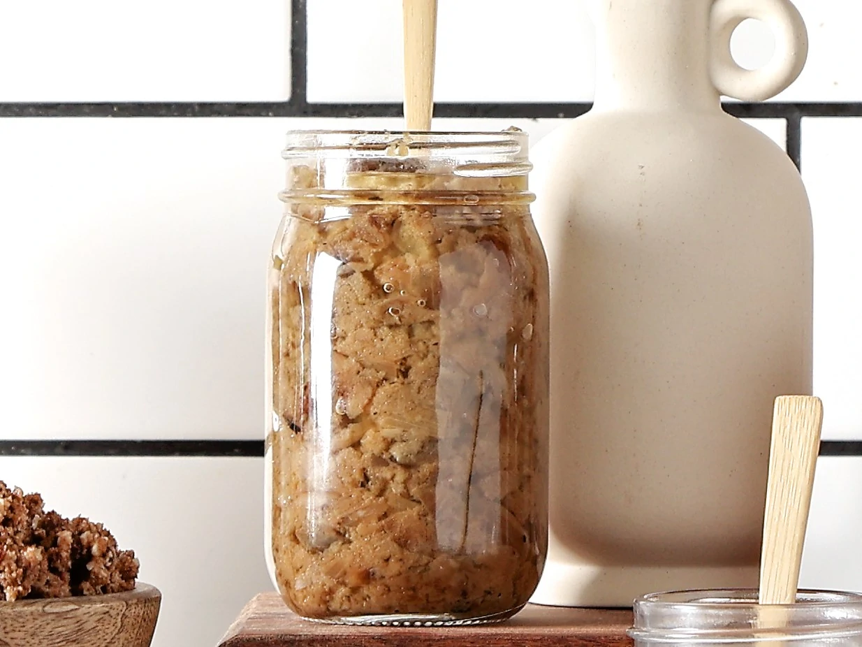 Savory Pesach Onion Sauce