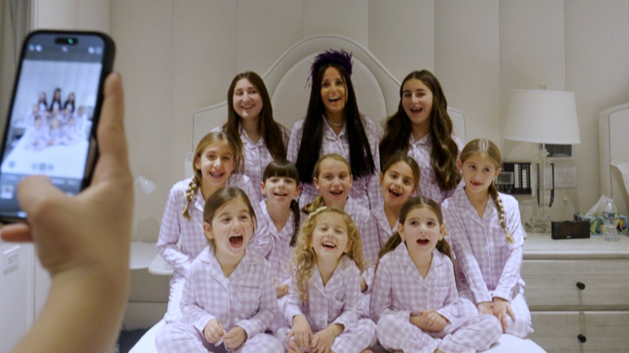 Nitza and Her Minis: The Ultimate Shabbos Party