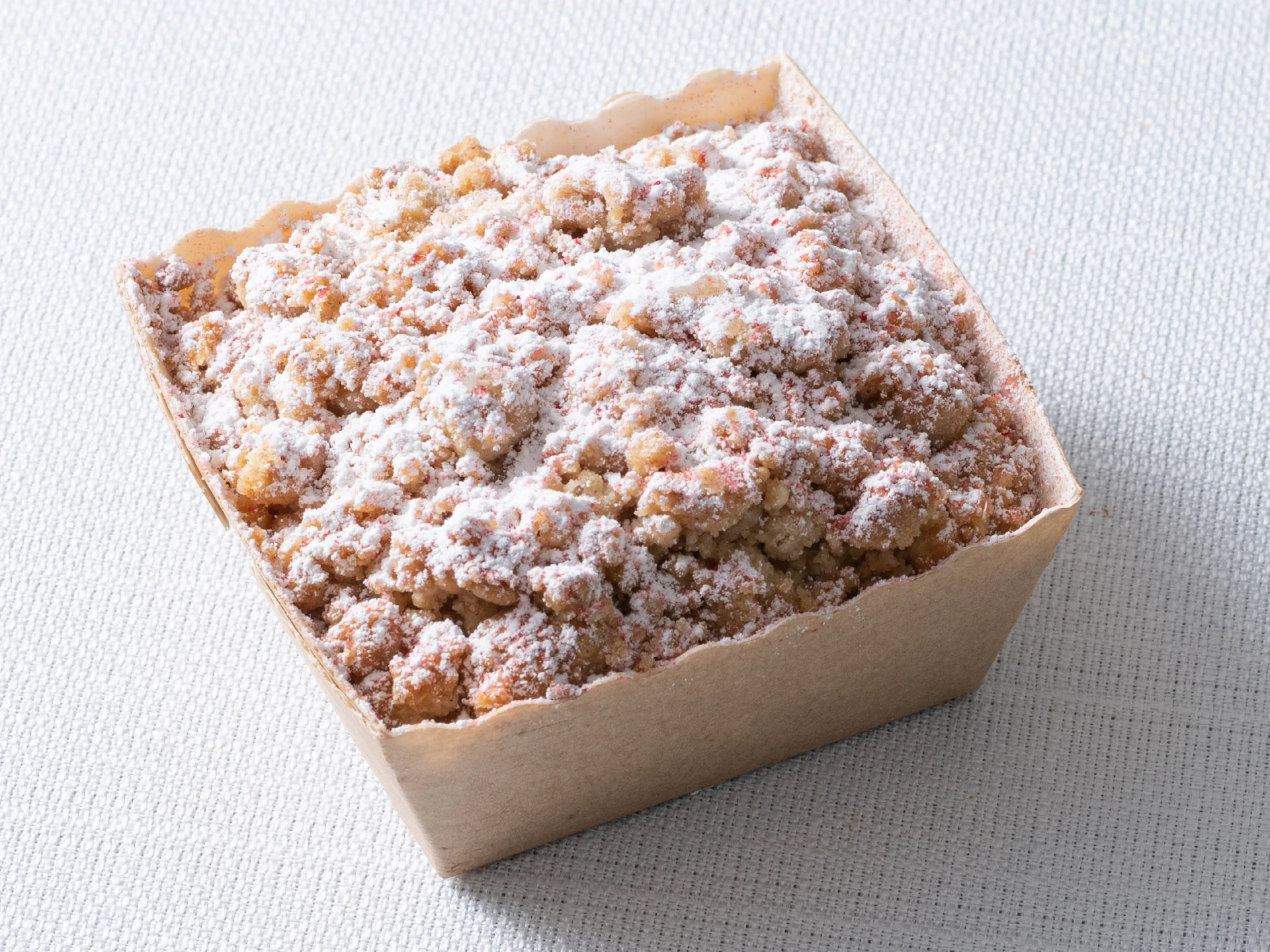 Strawberry Crumble Muffins